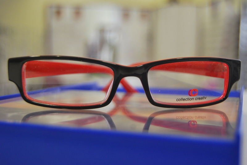 opticien-ROQUEBILLIERE-min_view-sight-lens-frame-optics-spectacles-1141012-pxhere.com